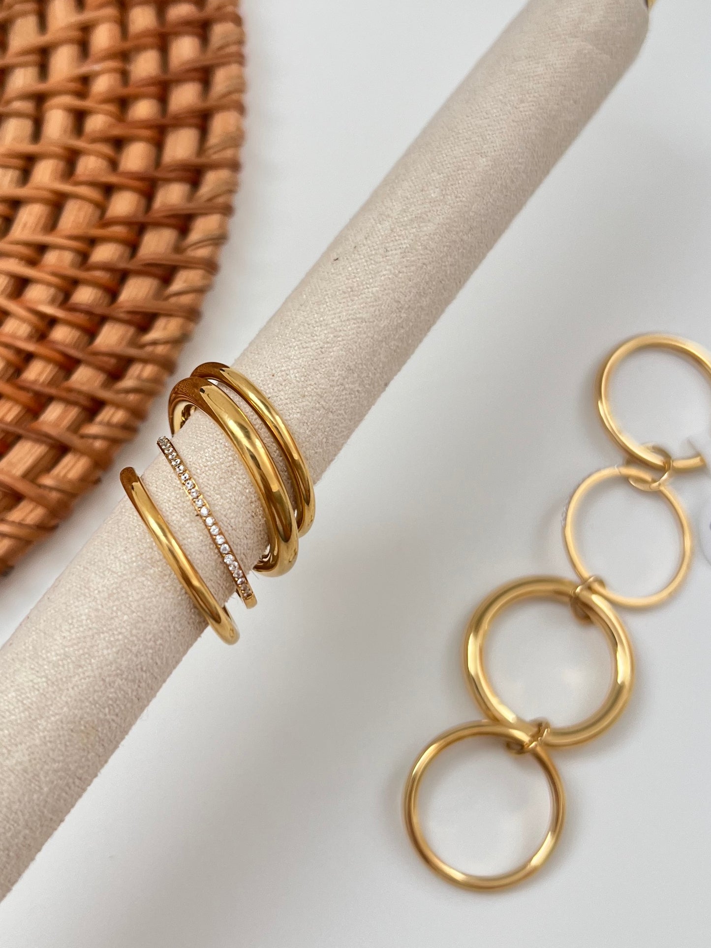 Set de 4 sortijas (size 6,7)