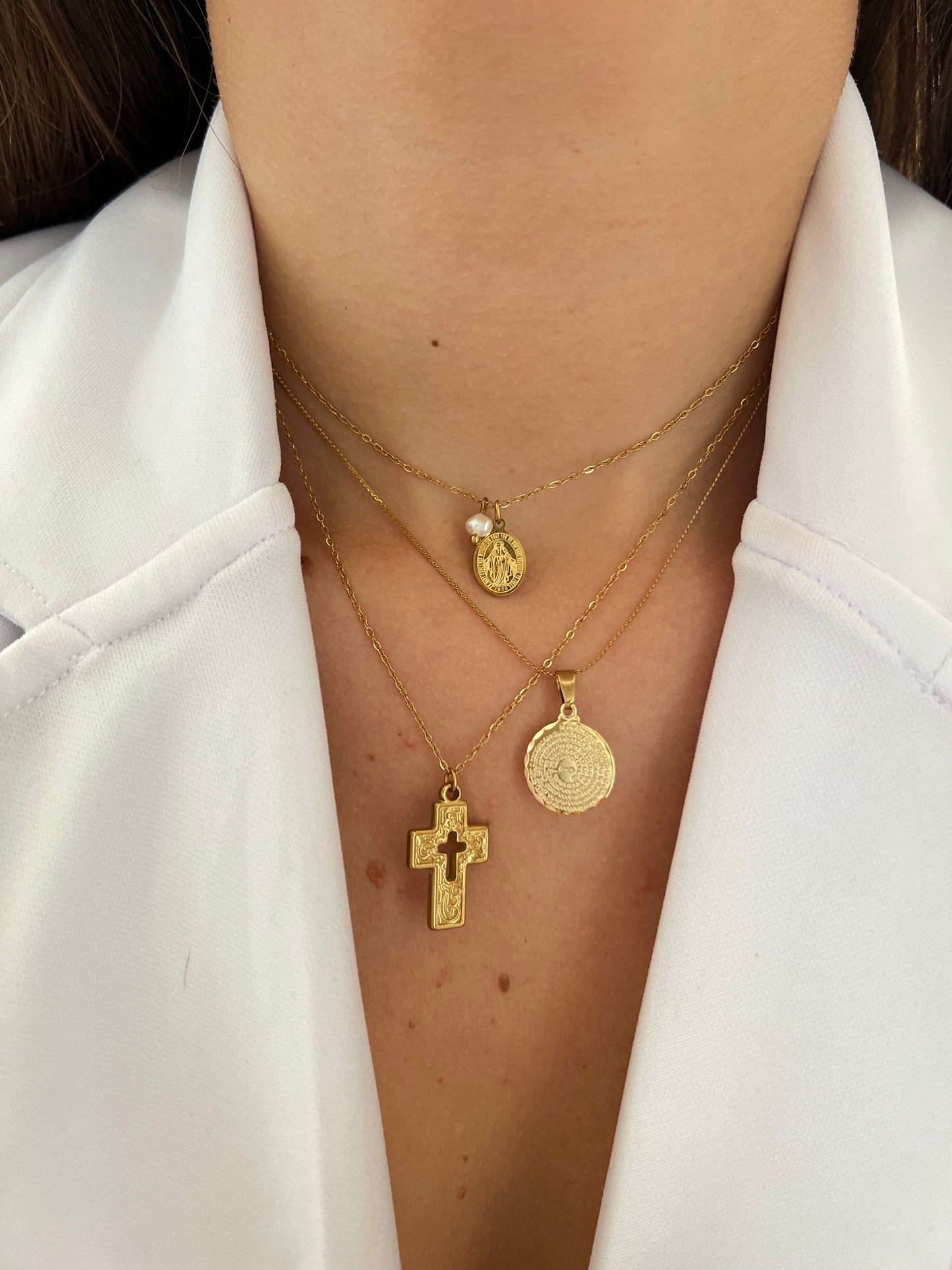 Dainty cross