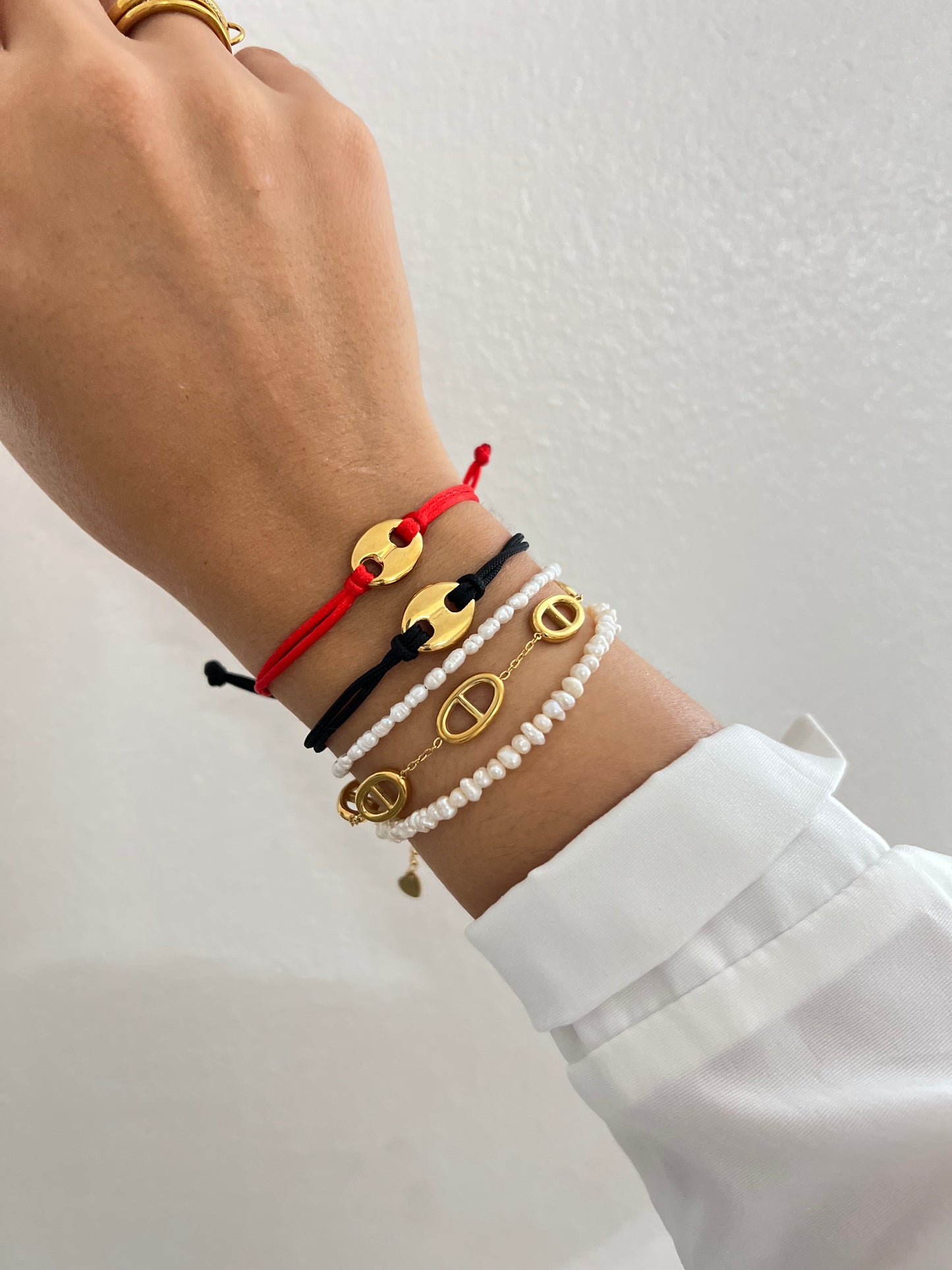 Pearls bracelet