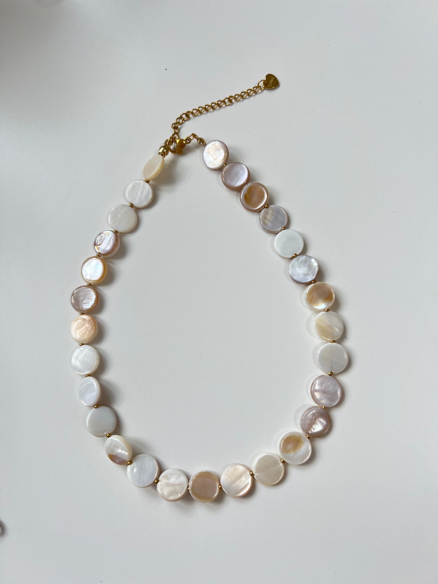 Gabriela choker