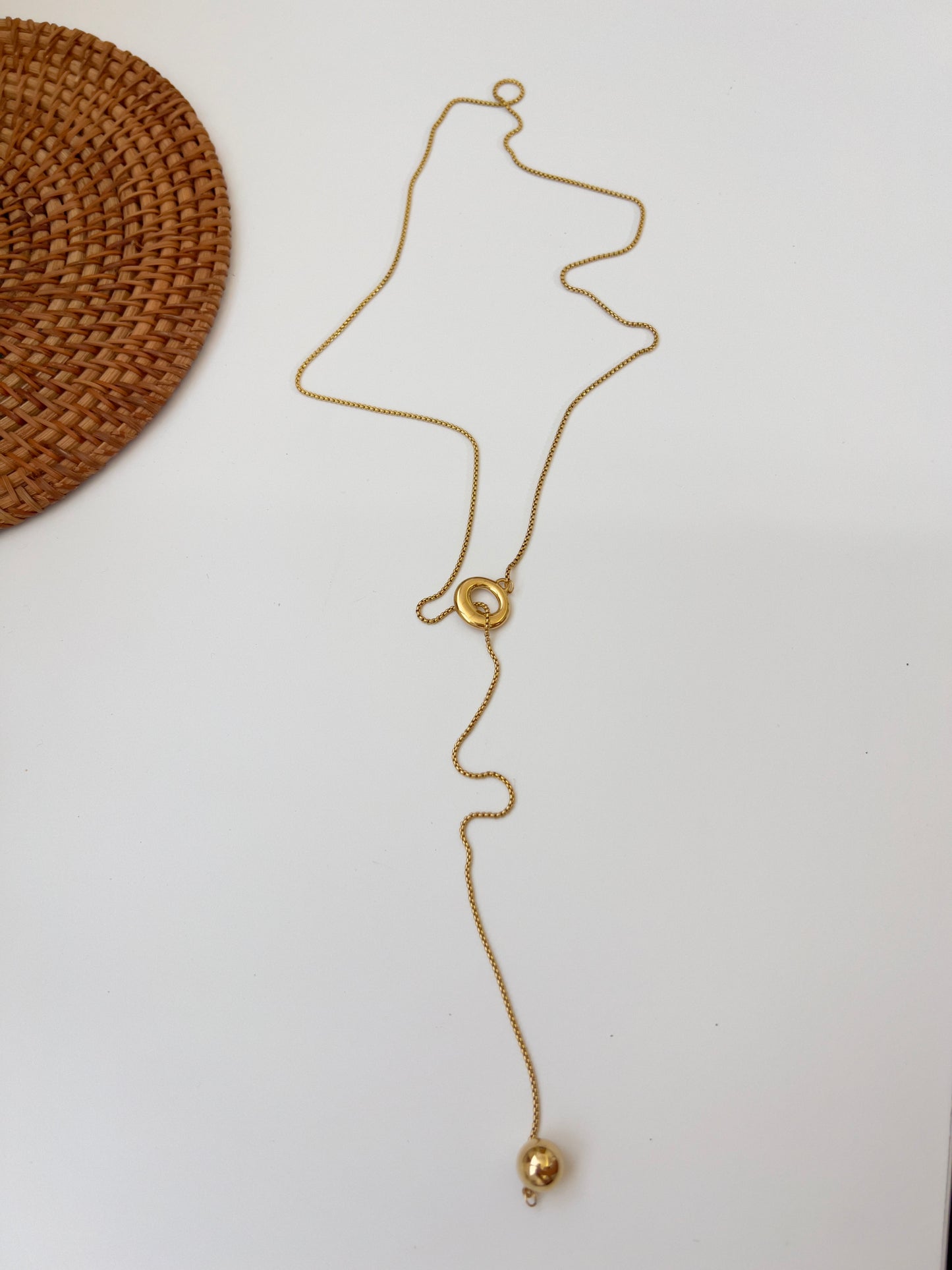 Bubble lariat