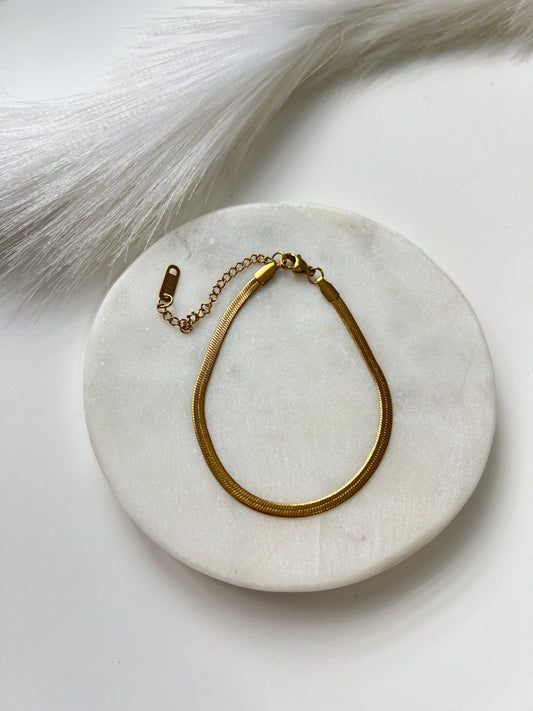 Snake bracelet