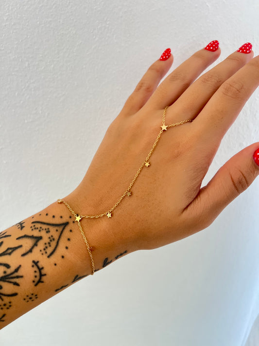 Estrellas- hand chain