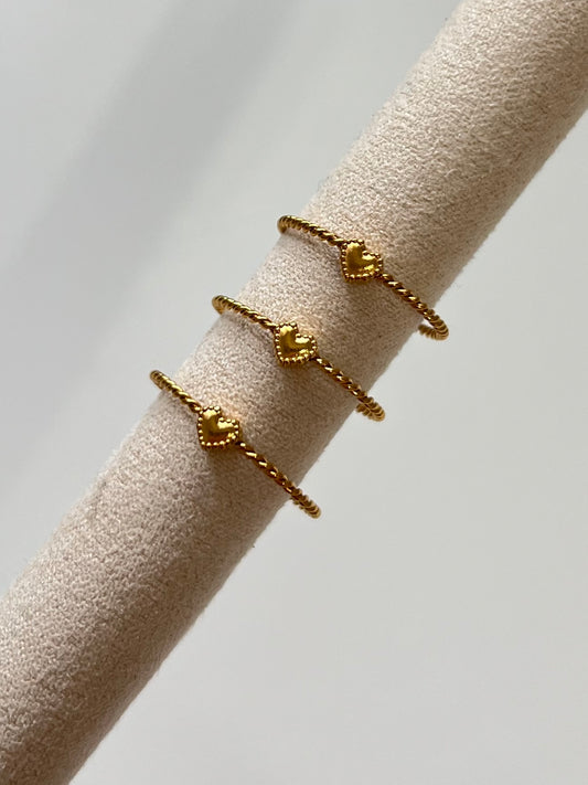 Dainty heart ring