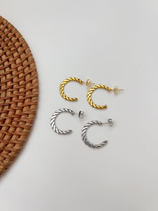 Twisted earrings