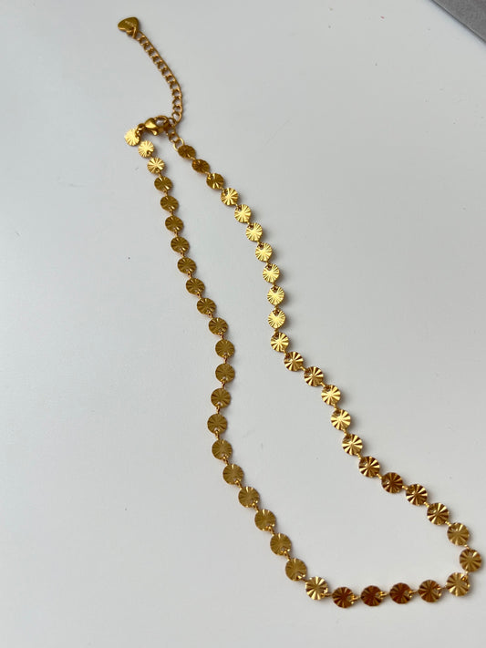 Lia choker