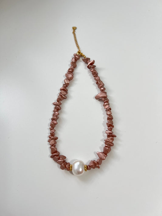 Isabela choker