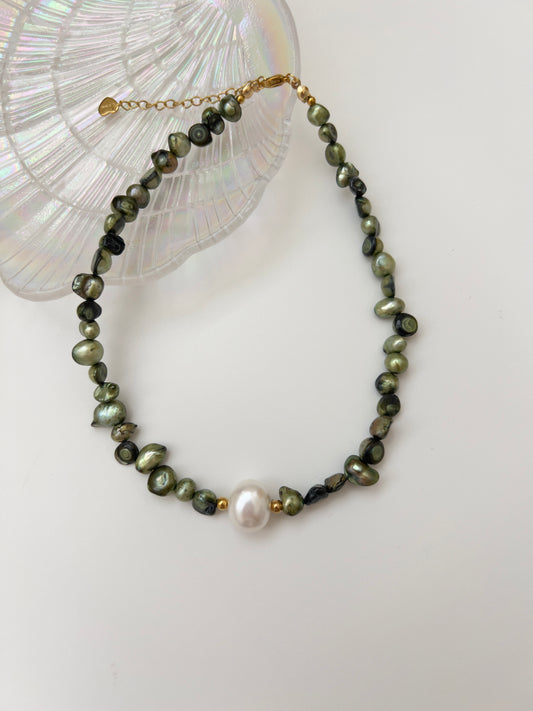 Perlas choker