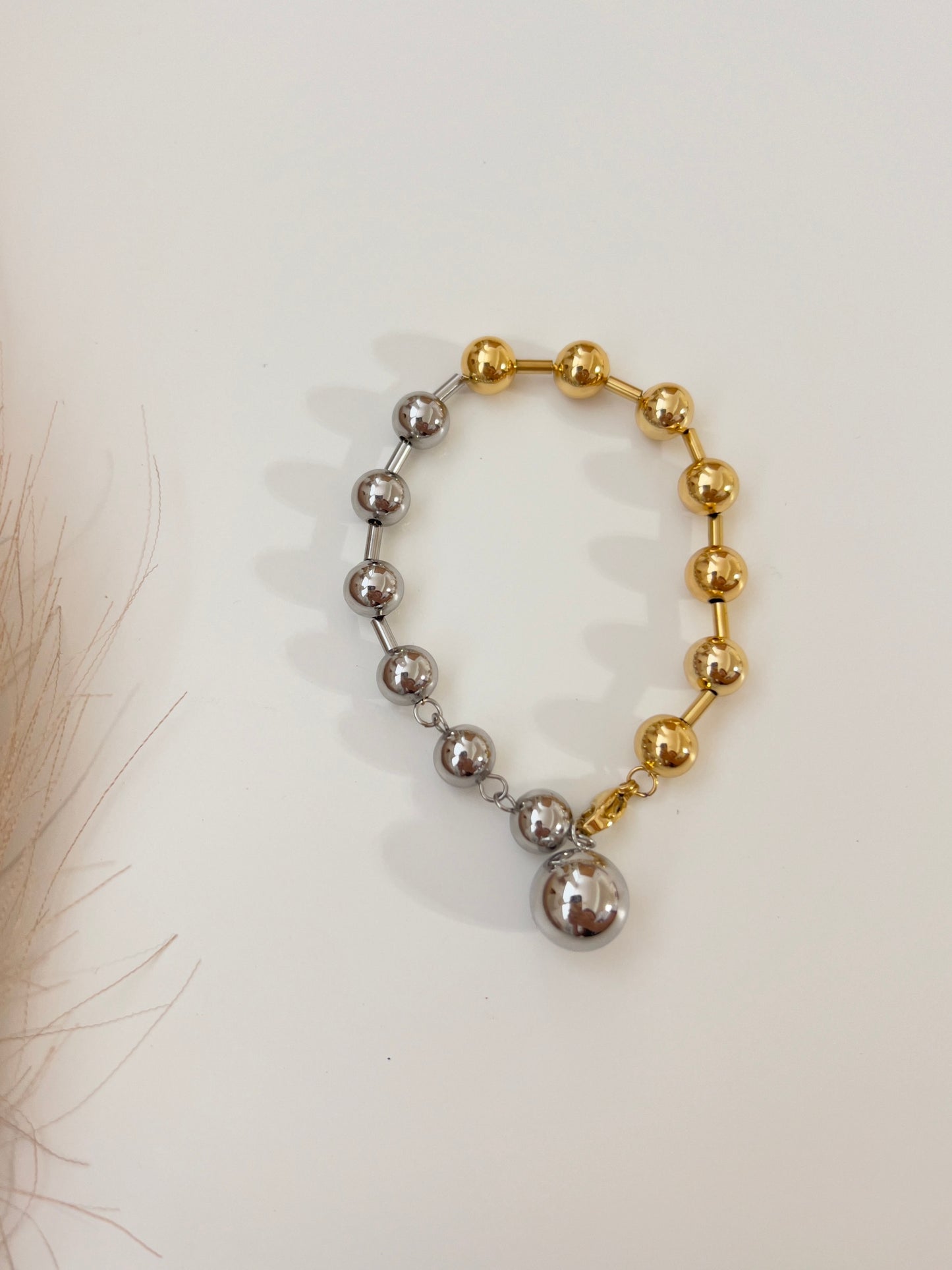 Bubble bracelet