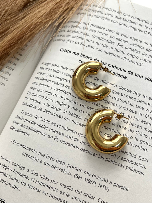 Gold chunky hoops